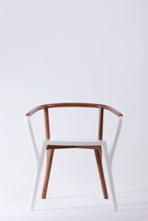 手機版Y腿堆疊椅 技術(shù)開發(fā)與銷售新標桿，榮膺印尼家具設計獎